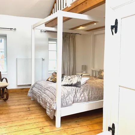 Living In History - Modern Country Apartment *