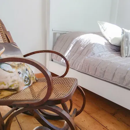 Apartment Living In History - Modern Country Dudeldorf