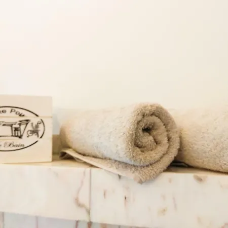 Apartment Living In History - Modern Country Dudeldorf
