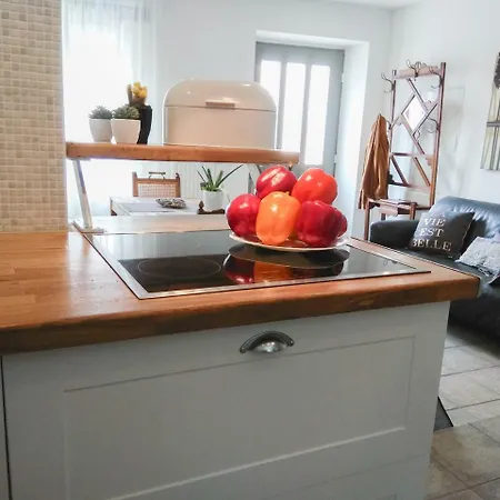 Living In History - Modern Country Apartment Dudeldorf